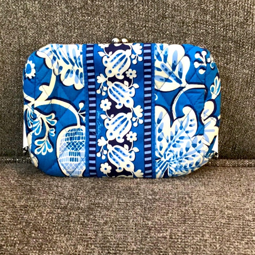 Small Vera Bradley Clutch